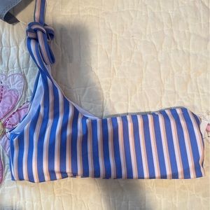 Revamped off the shoulder bathing suit top size small